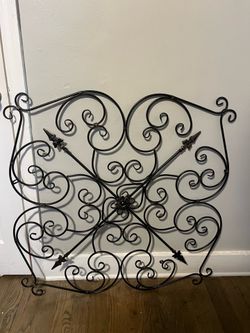 Rod Iron Wall Decor