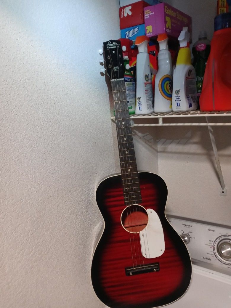 Stella Harmony Parlor guitar Mint