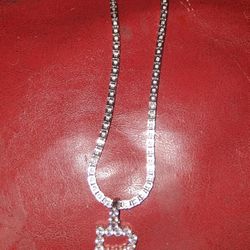 Box Link Chain And Pendant