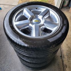 Clean set of 20 inch LTZ rims with HAIDA tires. All matching 265/50/20  tires. Has 6 lugs. Fits Chevy Silverado, Tahoe, Suburban, GMC Sierra, Yukon, D