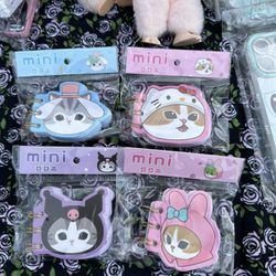 Mofusand Mini Notebook In Hello Kitty 