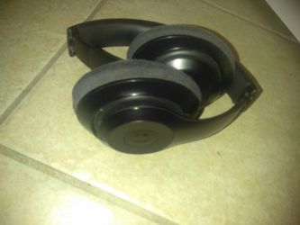 Dr Dre beats studios wireless headphones