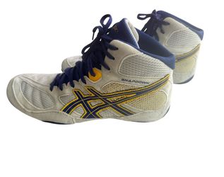 ASICS boxing shoes, size 8 Women’s