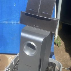 Subwoofer Bocina In Excellent Condition 