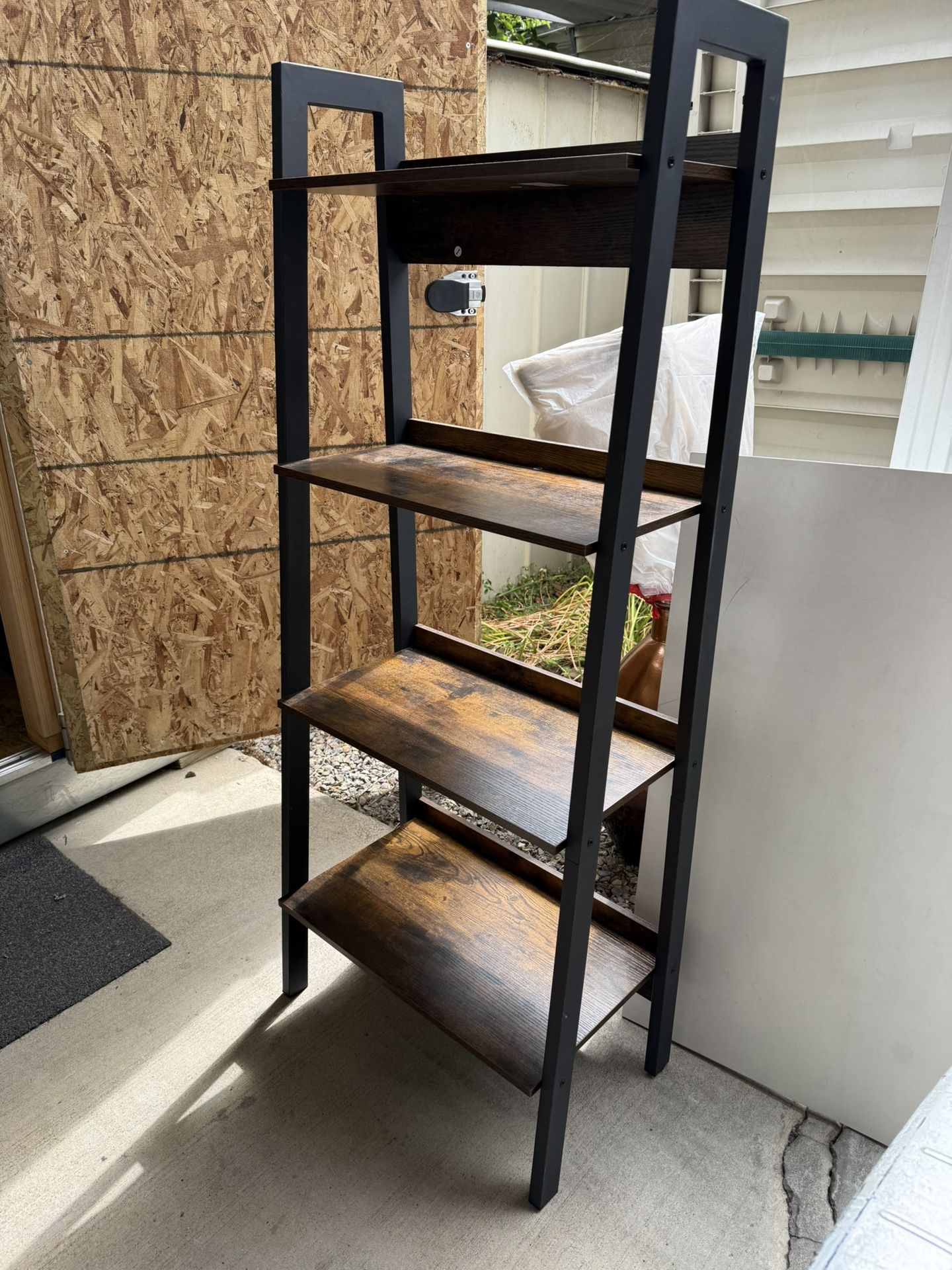 Shelves and Entrance Coat Shelve