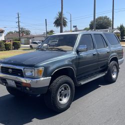 1994 Toyota 4Runner SR5 