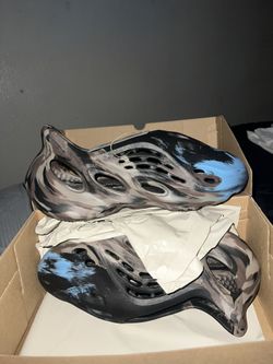 Yeezy Foam Runners Mx Cinder Size 8