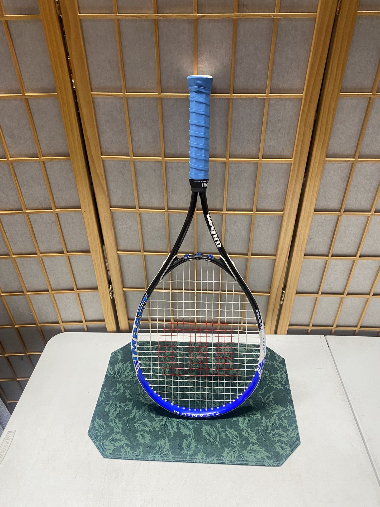 Adult Wilson Titanium Impact Tennis Racket