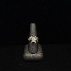 10k Gold Engagement Ring 