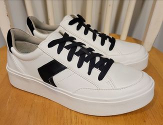 Dr. Scholl's Women's Madison Lace-Up Sneakers Shoes Size 8