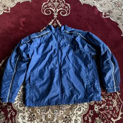 large nike windbreaker 