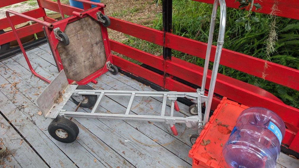 Aluminum Beverage Cart In Very Good Condition