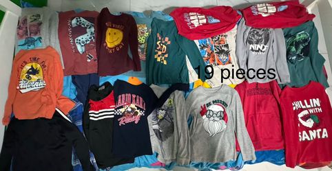 Boy Clothes Size 5 And 6. (36 pieces)