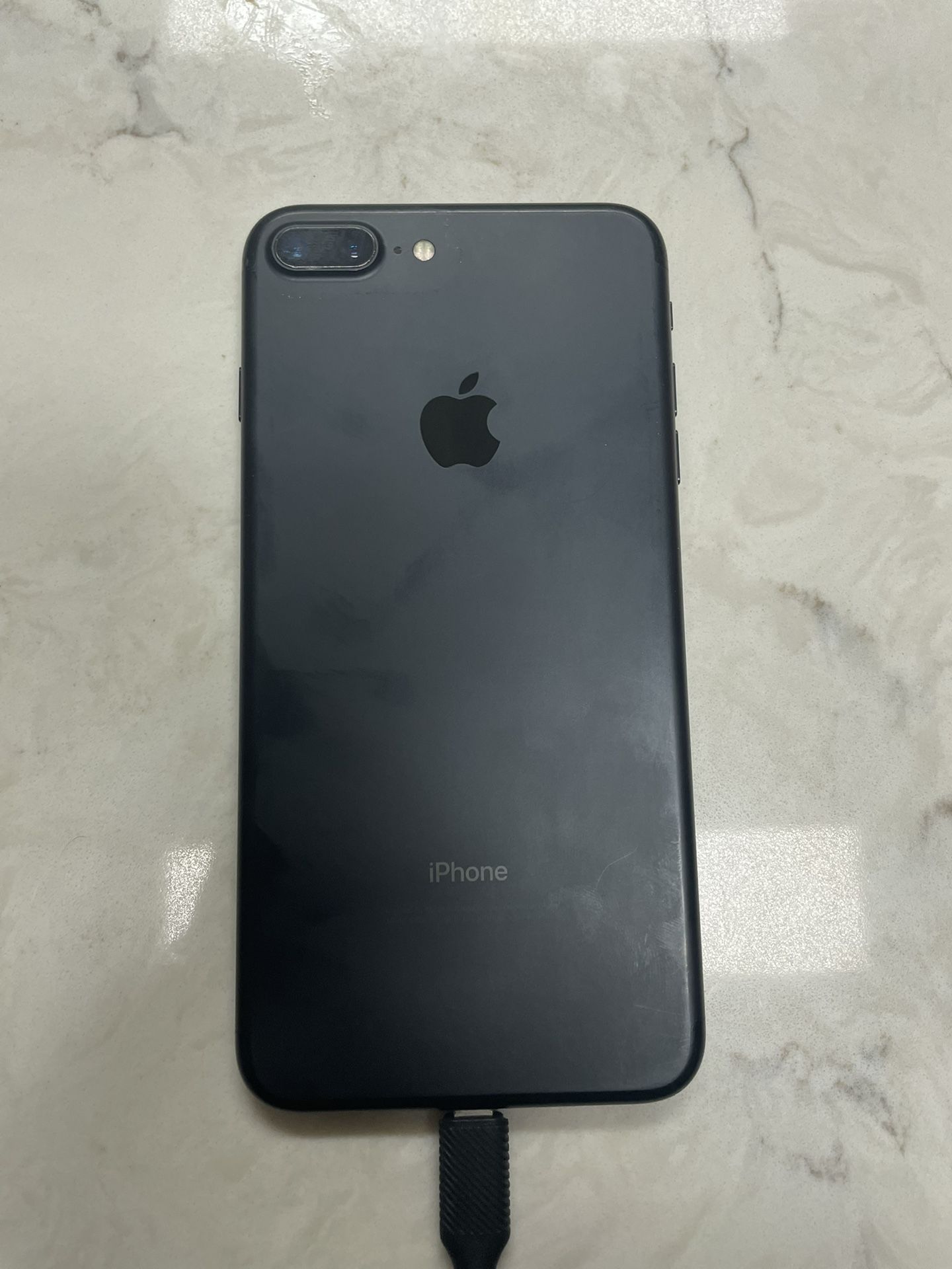 iPhone 8 Verizon Locked 