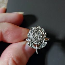 Silver Flower Ring