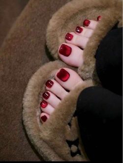 Medium red