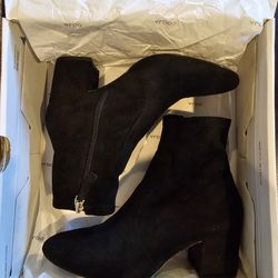 Women's Black Suede Boots