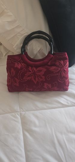 Forever Burgundy/RED Clutch Snap Close
