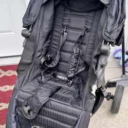Baby/Toddler Stroller!