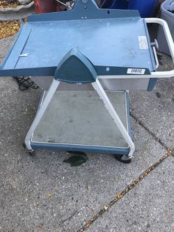 Tektronix instrument work cart $60