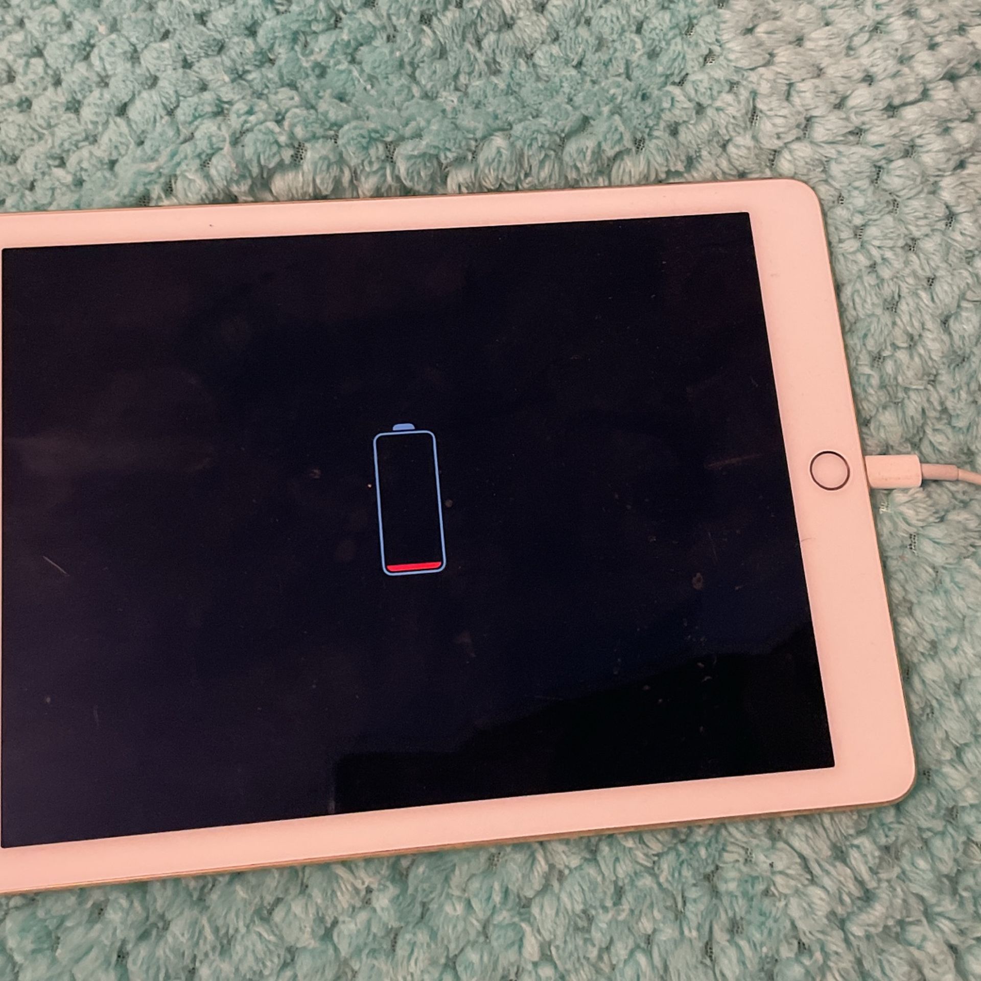 APPLE ipaf Rose Gold refurbished