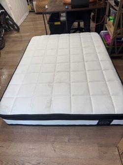 NEW IN BOX queen mattress
