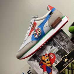 Puma X Super Mario