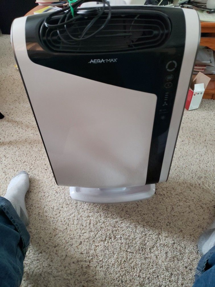 Air Purifier. For Large / Small Room