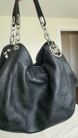Michal Kors purse