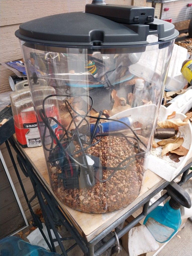 3 Gallon Cylinder Fish Tank