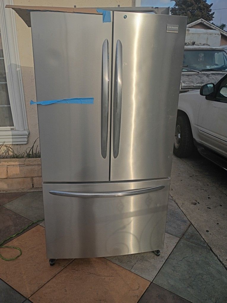Frigidaire Gallery Refrigerator