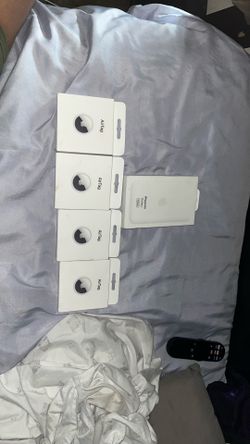 Apple AirTags With Apple IPhone Air Battery 