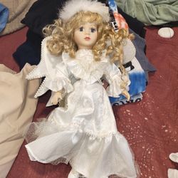 1997 Victorian Rose Collection Porcelain Doll