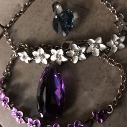 2 Flower 🌺 Bracelets From Hawaii 8 Gram Hunk Of Amethyst And Crystal Heart Pendant 