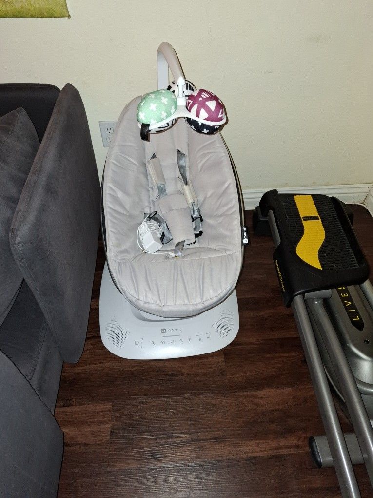 Mamaroo Swing