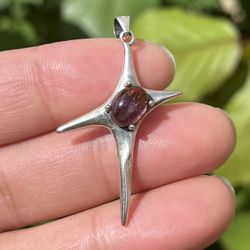 Sterling Silver Super 7 Crystal Pendant