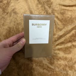 New Sealed Burberry Hero Eau de Parfum 100 ML