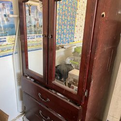 2 Dressers With Mirror
