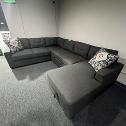 Sectional With Pull Out Bed
