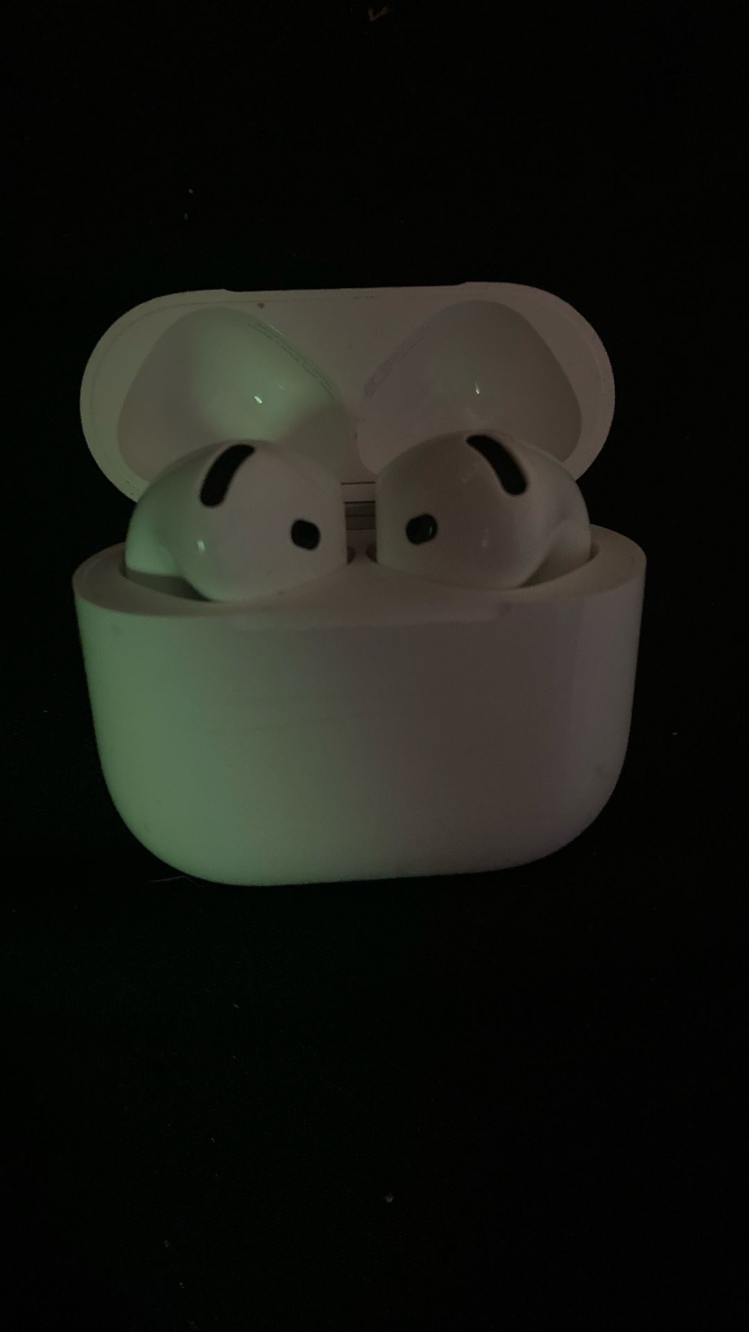 Apple AirPod 4th Gen