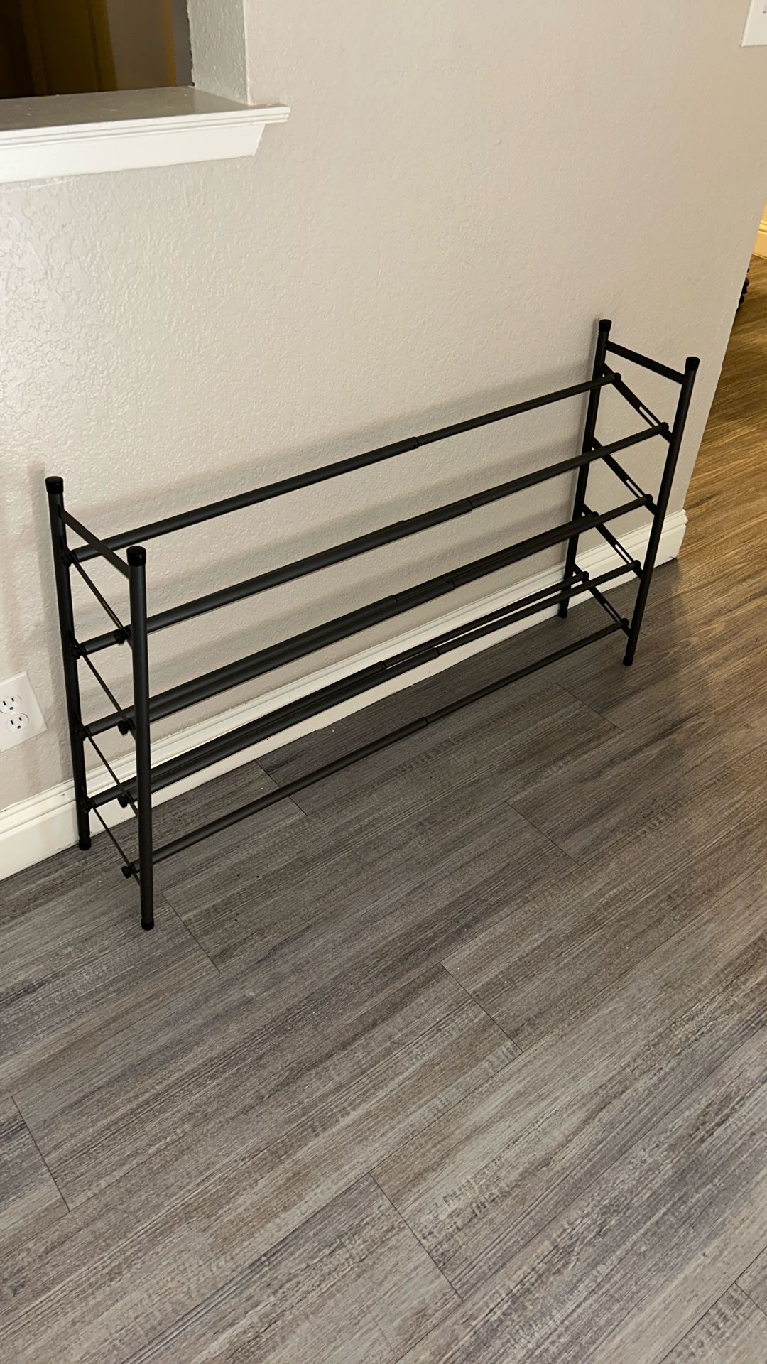 Adjustable Show Rack