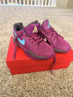 Boys Nine Stargazer Size 3.5