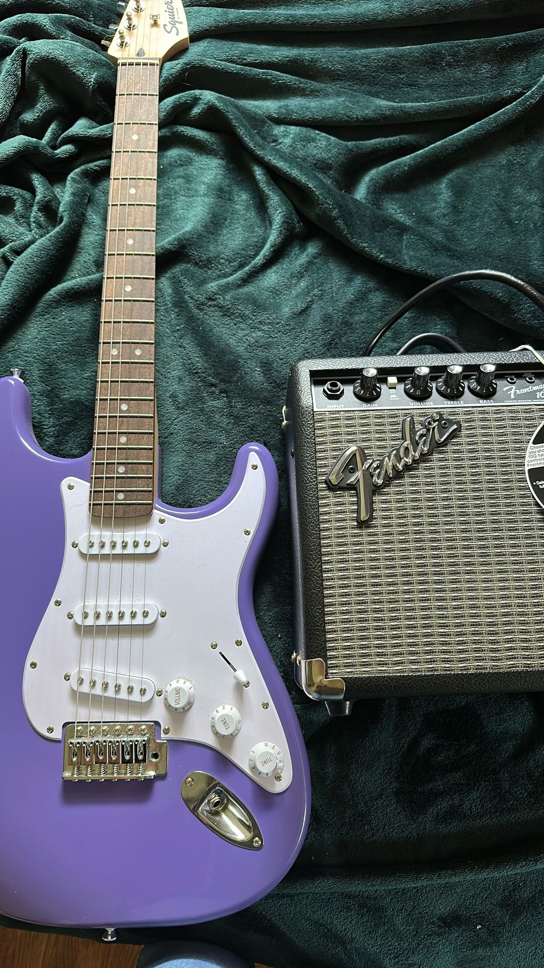 Purple Squier Strat w/amp