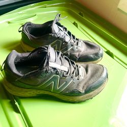 Black New Balance Running Shoes – Size 11