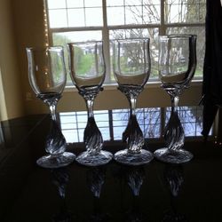 Vintage Handblown Glasses 4  Elegant 🍷 