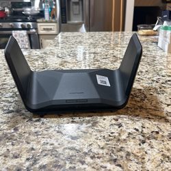 Nighthawk RAX70