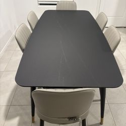 Dinning Table w/ 6 Chairs 