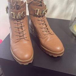 Mk Boots Size 8