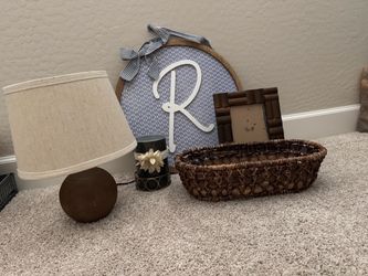 Decor lot