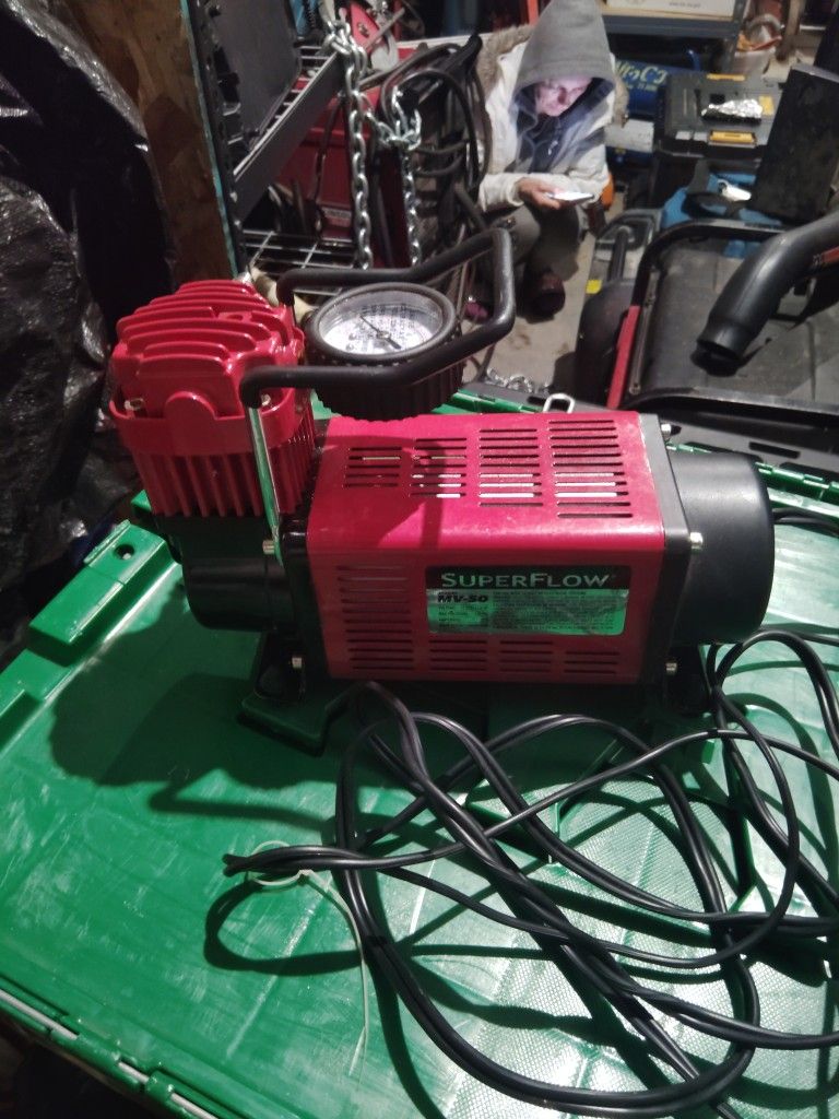 Superflow Air Compressor 